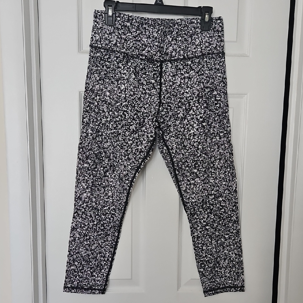 ZYIA Black and White Patterned Leggings